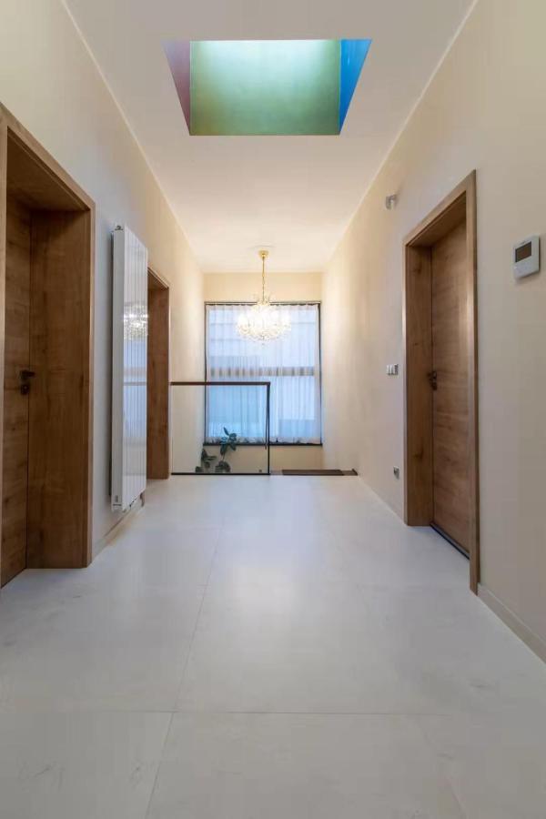 Yipin Villa Prague Exterior photo